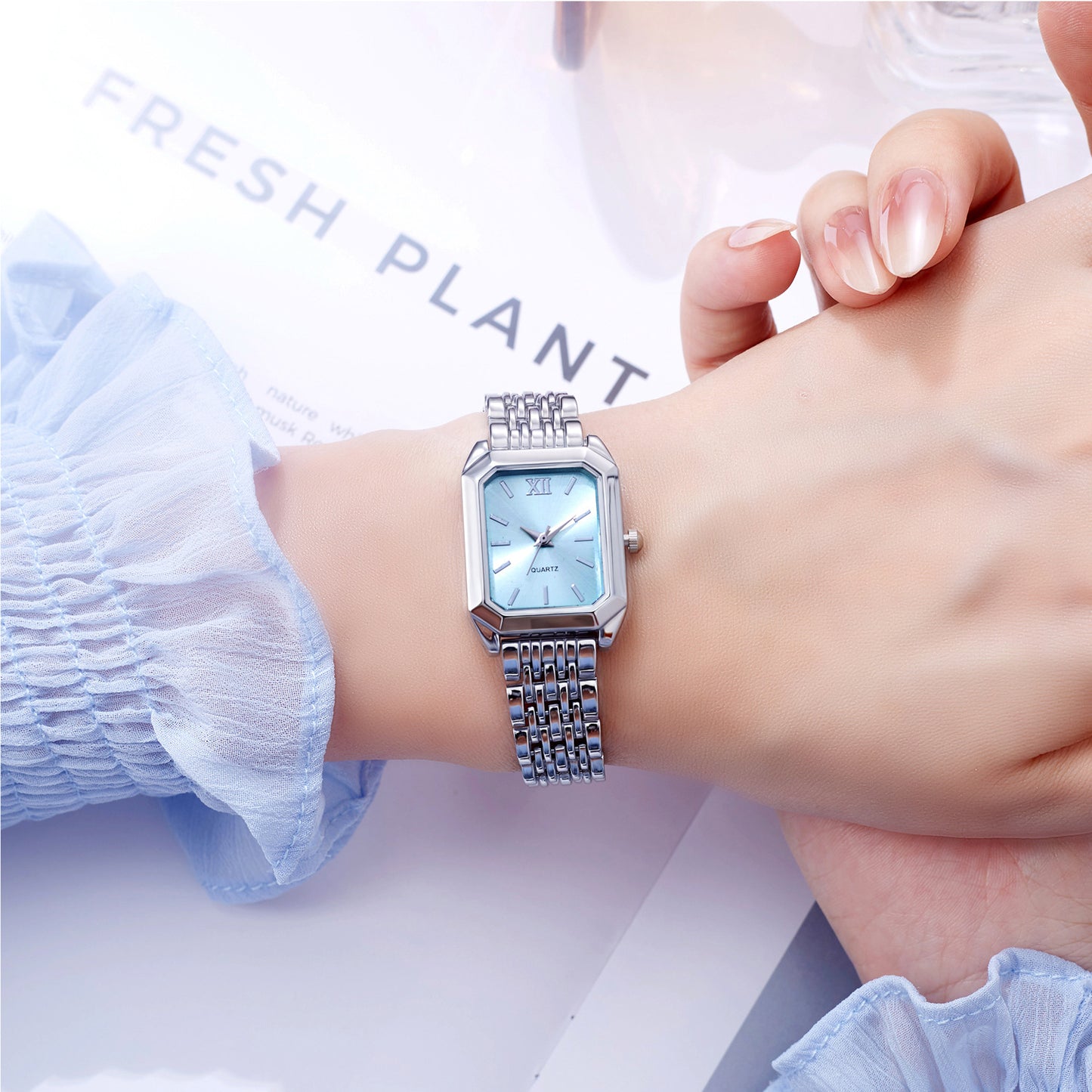 Fashion Square Steel Band Ladies Watch