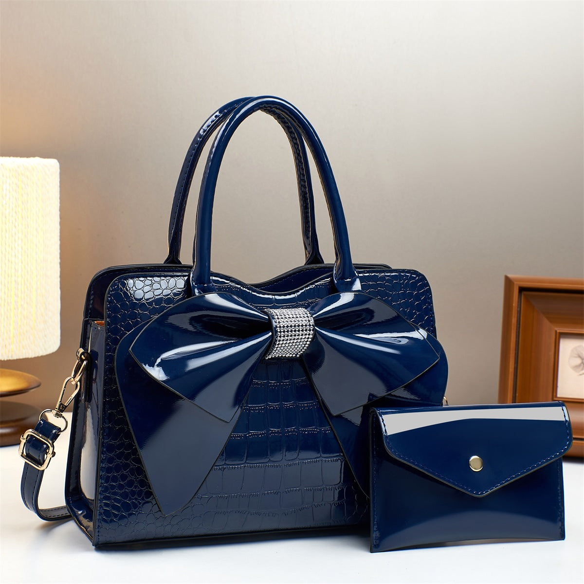 Imported Ladies Handbag with Elegant Appearance