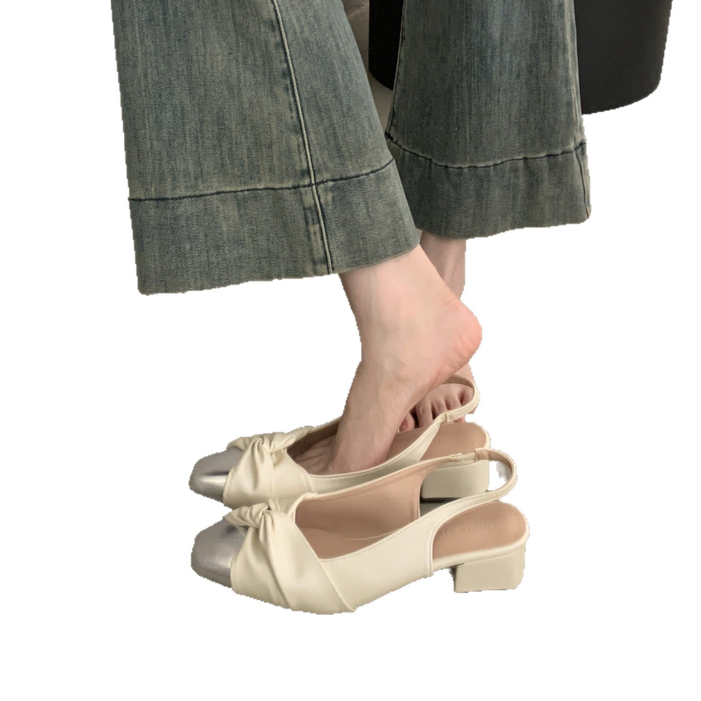 Sandals with Square Toe and Chunky High Heels