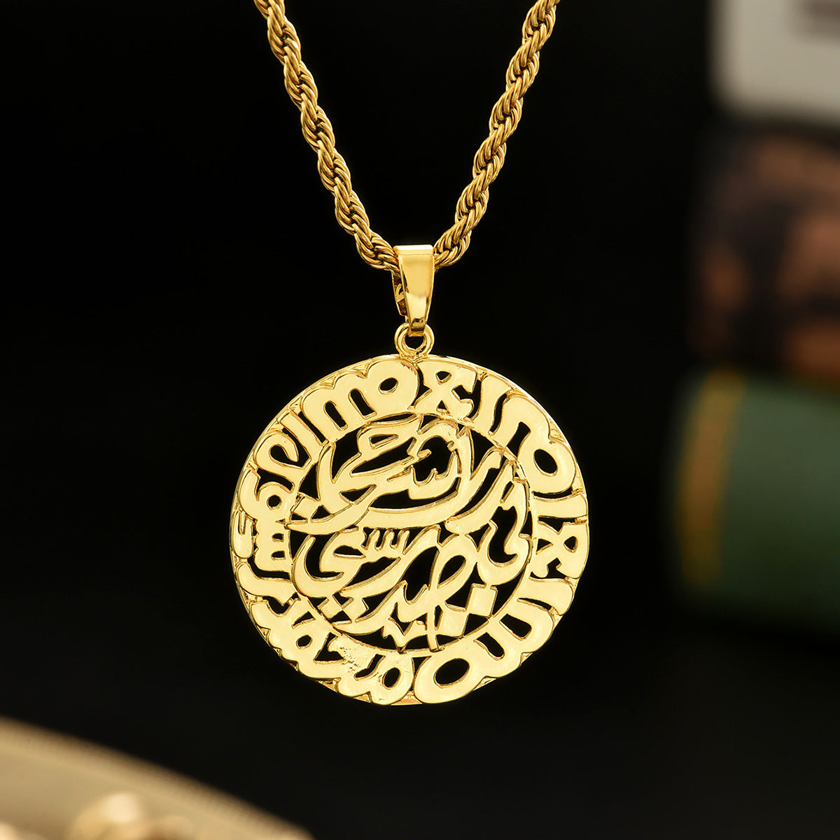 Twist Chain Necklace Copper Inlaid Zircon Pendant Jewelry