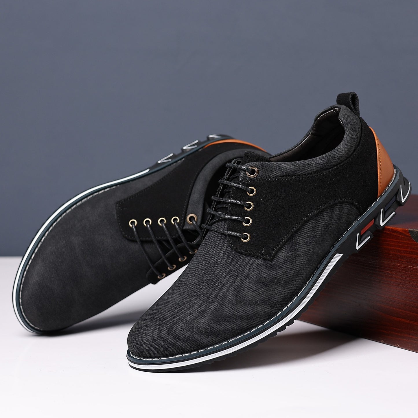 Men's casual shoes