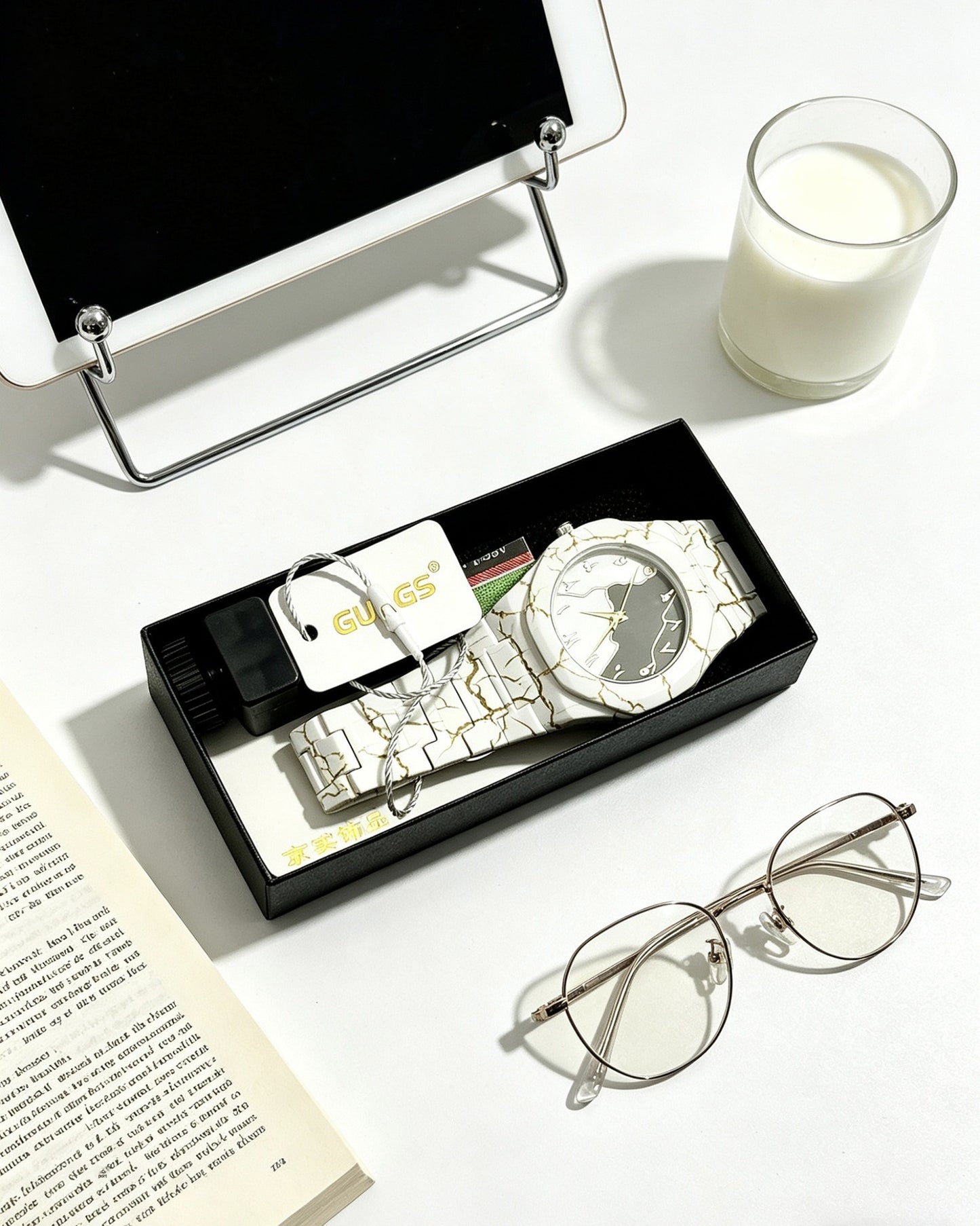 Fashionable Arabic Men's watch