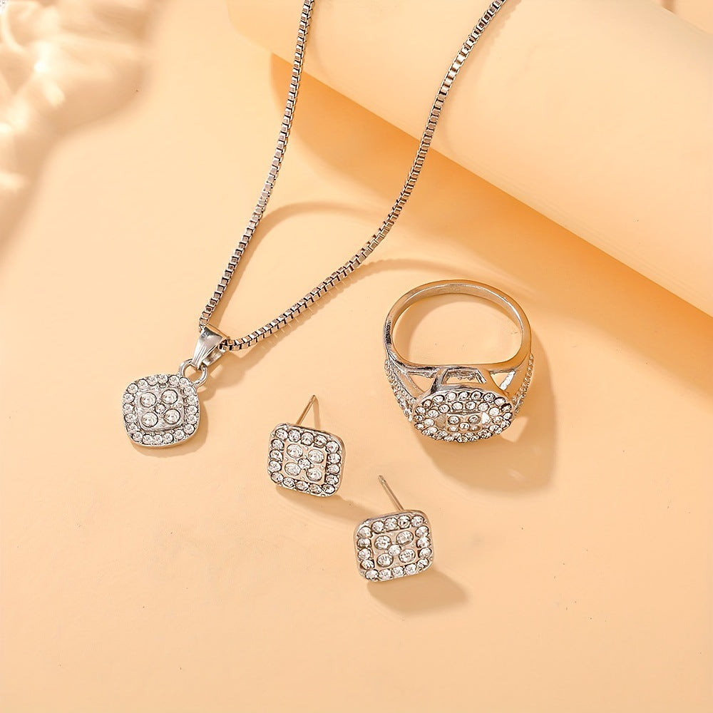 Geometric Diamond accented Jewelry Set